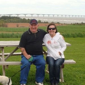 Meet your Posher, Dellas